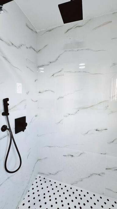 Conociendo Miami Apartment Hialeah Exterior photo